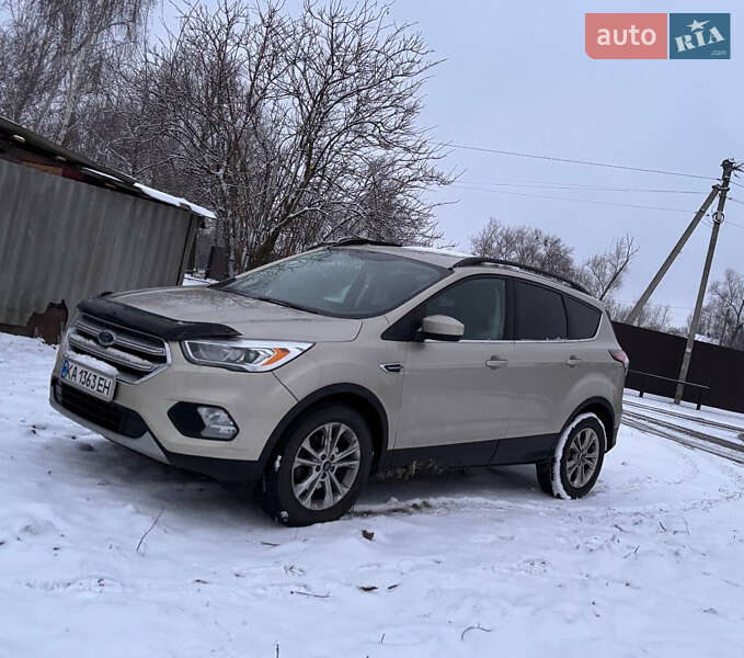 Внедорожник / Кроссовер Ford Escape 2016 в Киеве фото 5 Внедорожник / Кроссовер Ford Escape 2016 в Киеве