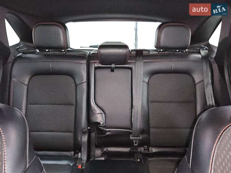 Внедорожник / Кроссовер Ford Escape 2023 в Киеве