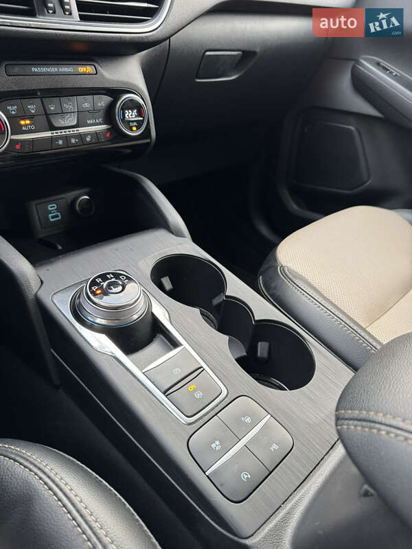 Внедорожник / Кроссовер Ford Escape 2021 в Киеве фото 28 Внедорожник / Кроссовер Ford Escape 2021 в Киеве