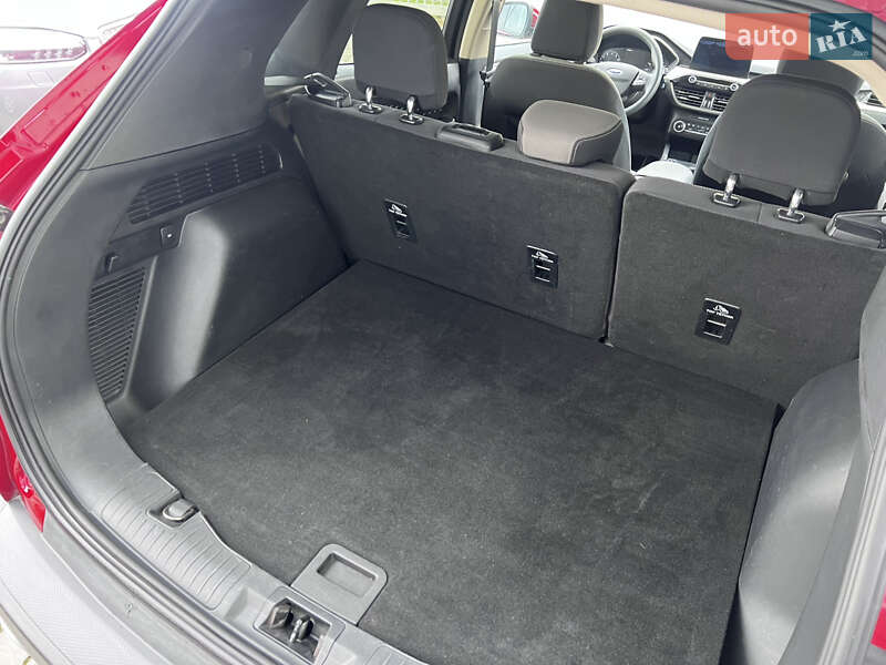 Внедорожник / Кроссовер Ford Escape 2020 в Нововолынске фото 47 Внедорожник / Кроссовер Ford Escape 2020 в Нововолынске