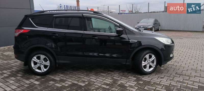 Позашляховик / Кросовер Ford Escape 2016 в Львові фото 13 Позашляховик / Кросовер Ford Escape 2016 в Львові