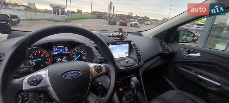 Позашляховик / Кросовер Ford Escape 2016 в Львові фото 26 Позашляховик / Кросовер Ford Escape 2016 в Львові