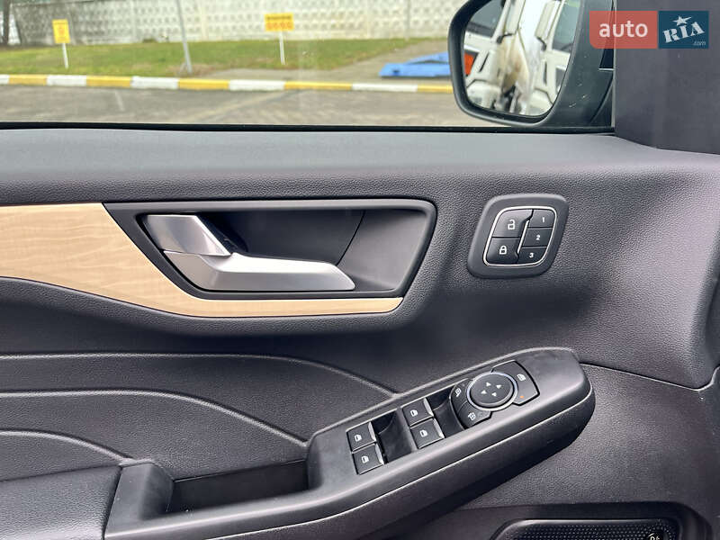 Внедорожник / Кроссовер Ford Escape 2022 в Василькове