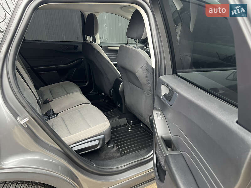 Позашляховик / Кросовер Ford Escape 2022 в Трускавці