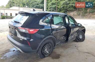 Позашляховик / Кросовер Ford Escape 2020 в Львові