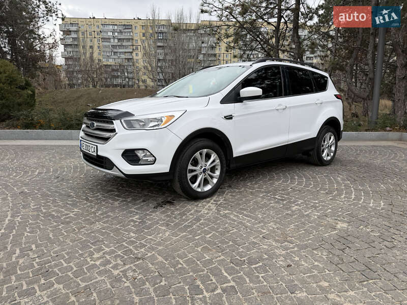 Внедорожник / Кроссовер Ford Escape 2018 в Днепре фото 2 Внедорожник / Кроссовер Ford Escape 2018 в Днепре