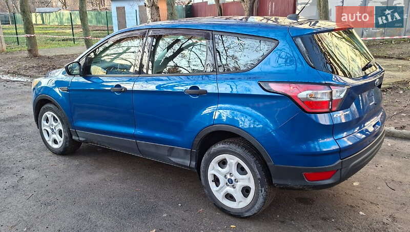 Позашляховик / Кросовер Ford Escape 2017 в Харкові