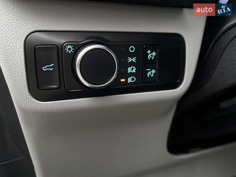 Позашляховик / Кросовер Ford Escape 2024 в Миколаєві