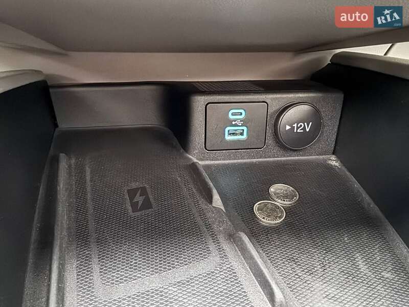 Позашляховик / Кросовер Ford Escape 2023 в Києві фото 41 Позашляховик / Кросовер Ford Escape 2023 в Києві