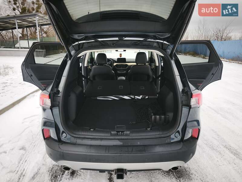 Внедорожник / Кроссовер Ford Escape 2022 в Киеве