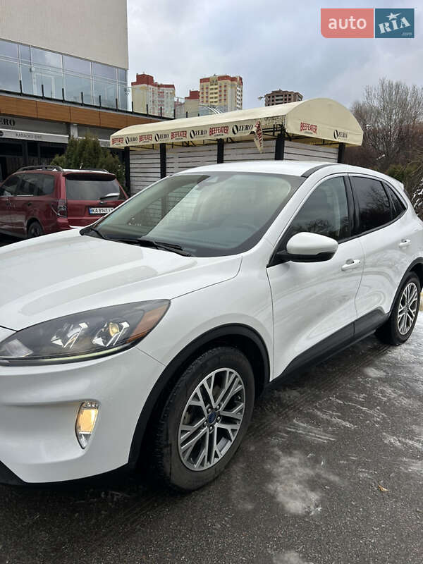 Позашляховик / Кросовер Ford Escape 2022 в Києві