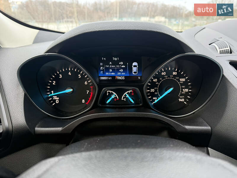 Внедорожник / Кроссовер Ford Escape 2019 в Ивано-Франковске