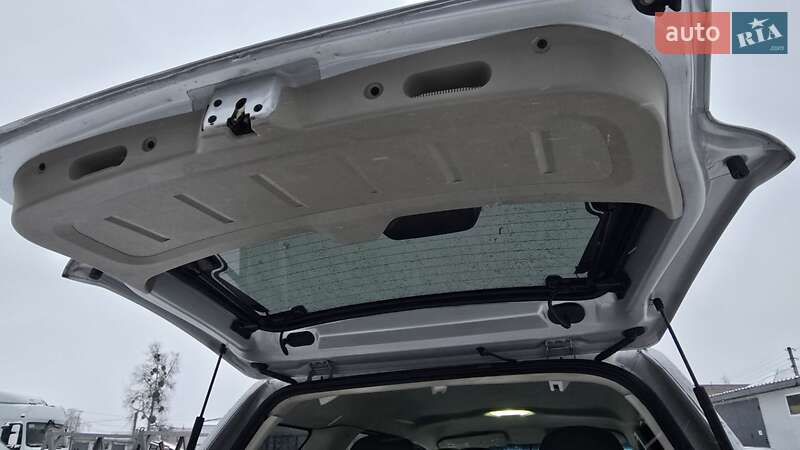 Позашляховик / Кросовер Ford Escape 2010 в Харкові