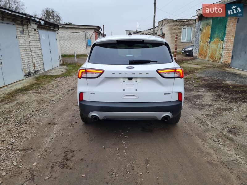 Позашляховик / Кросовер Ford Escape 2021 в Києві фото 9 Позашляховик / Кросовер Ford Escape 2021 в Києві