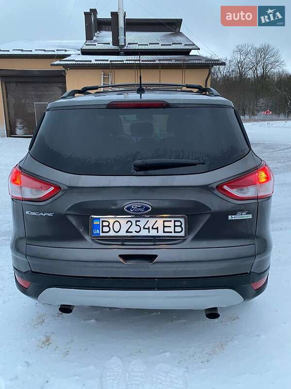 Позашляховик / Кросовер Ford Escape 2015 в Копичинці