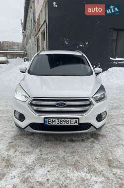 Позашляховик / Кросовер Ford Escape 2017 в Сумах