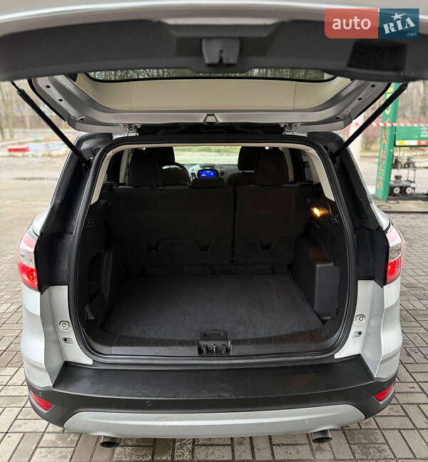 Внедорожник / Кроссовер Ford Escape 2017 в Кривом Роге фото 9 Внедорожник / Кроссовер Ford Escape 2017 в Кривом Роге