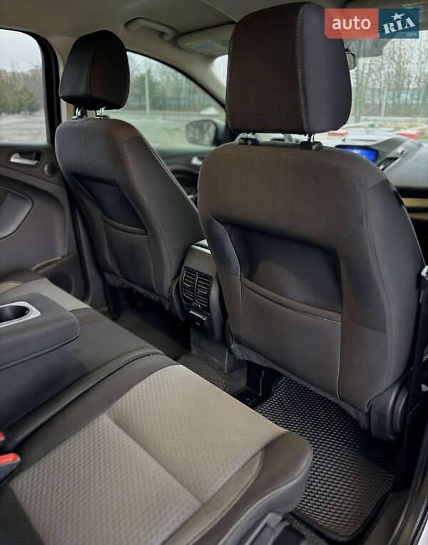 Внедорожник / Кроссовер Ford Escape 2017 в Кривом Роге фото 14 Внедорожник / Кроссовер Ford Escape 2017 в Кривом Роге