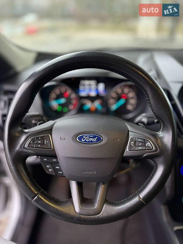 Внедорожник / Кроссовер Ford Escape 2017 в Кривом Роге фото 18 Внедорожник / Кроссовер Ford Escape 2017 в Кривом Роге