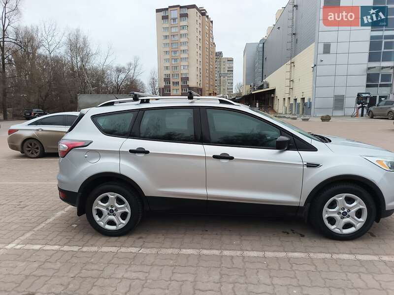 Позашляховик / Кросовер Ford Escape 2016 в Києві фото 4 Позашляховик / Кросовер Ford Escape 2016 в Києві