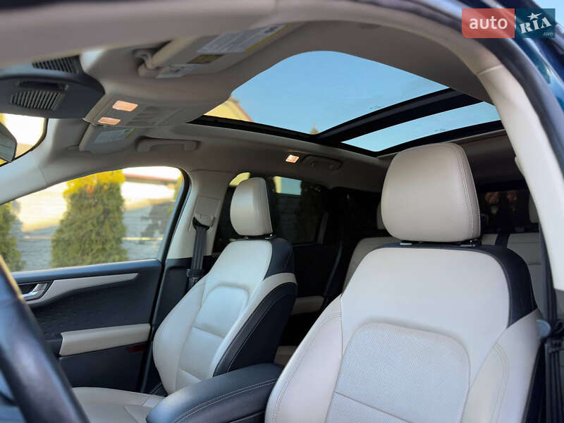 Внедорожник / Кроссовер Ford Escape 2019 в Летичеве