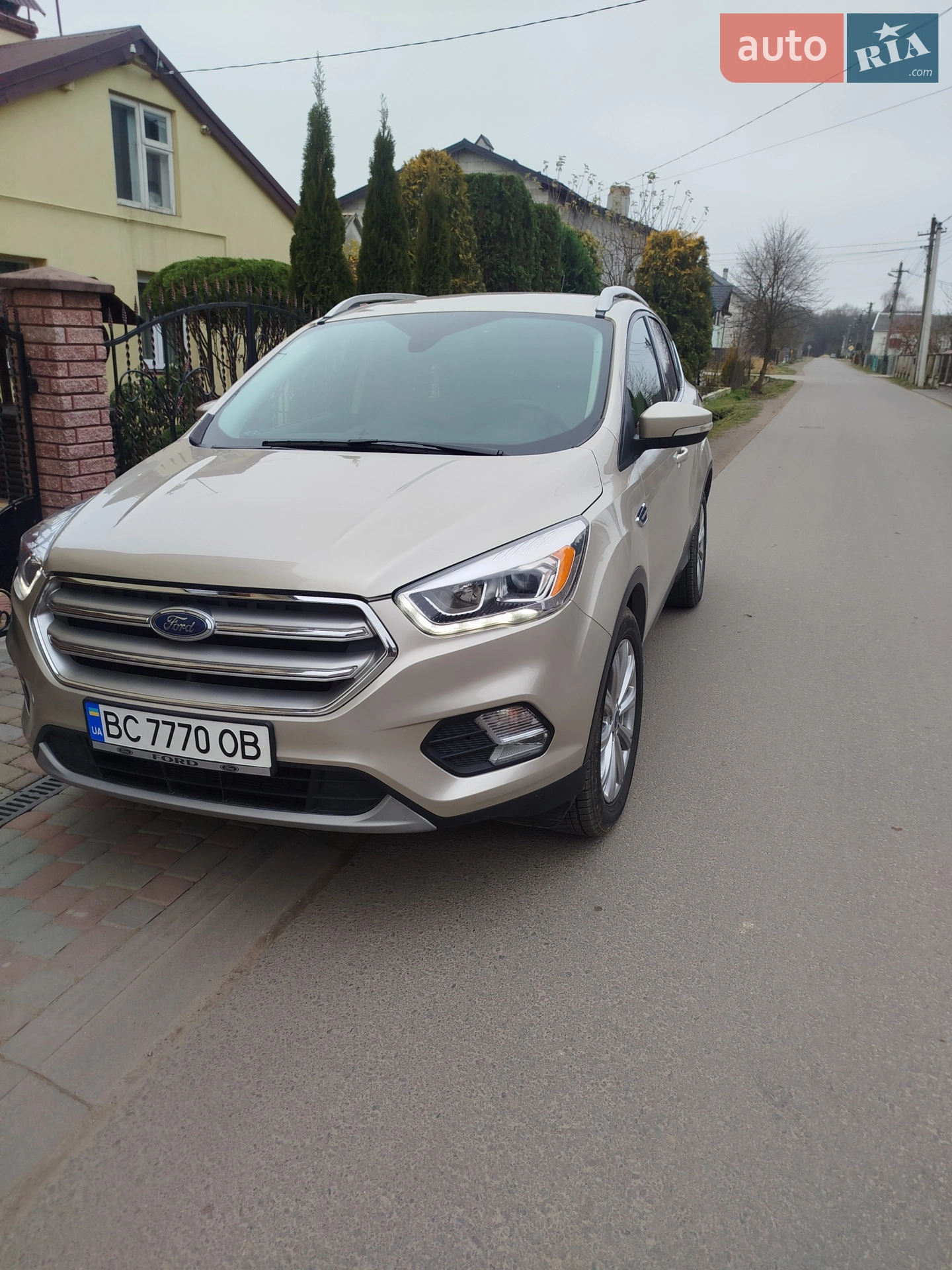 2016 Ford Escape - фото 1
