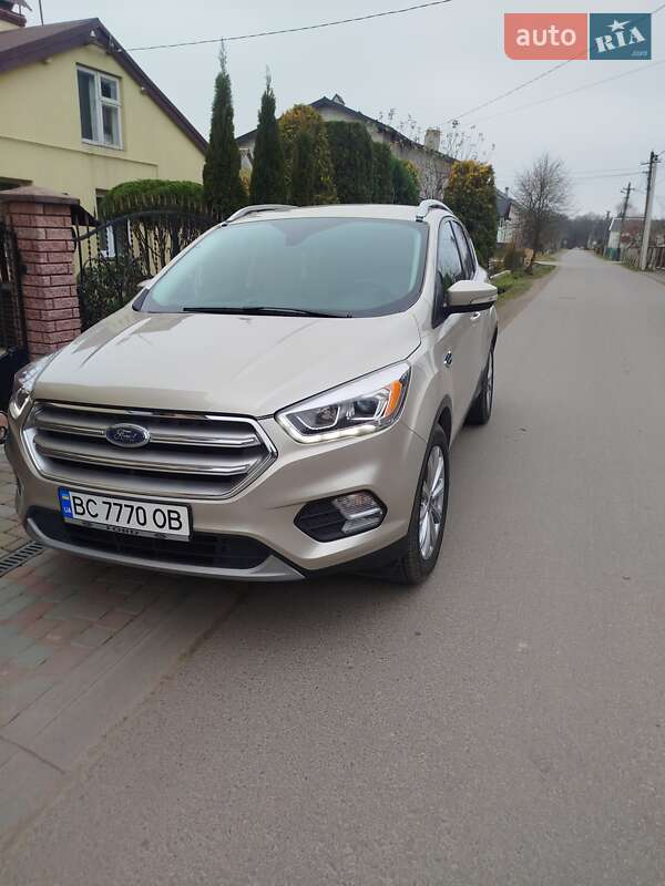 Внедорожник / Кроссовер Ford Escape 2016 в Львове фото Внедорожник / Кроссовер Ford Escape 2016 в Львове