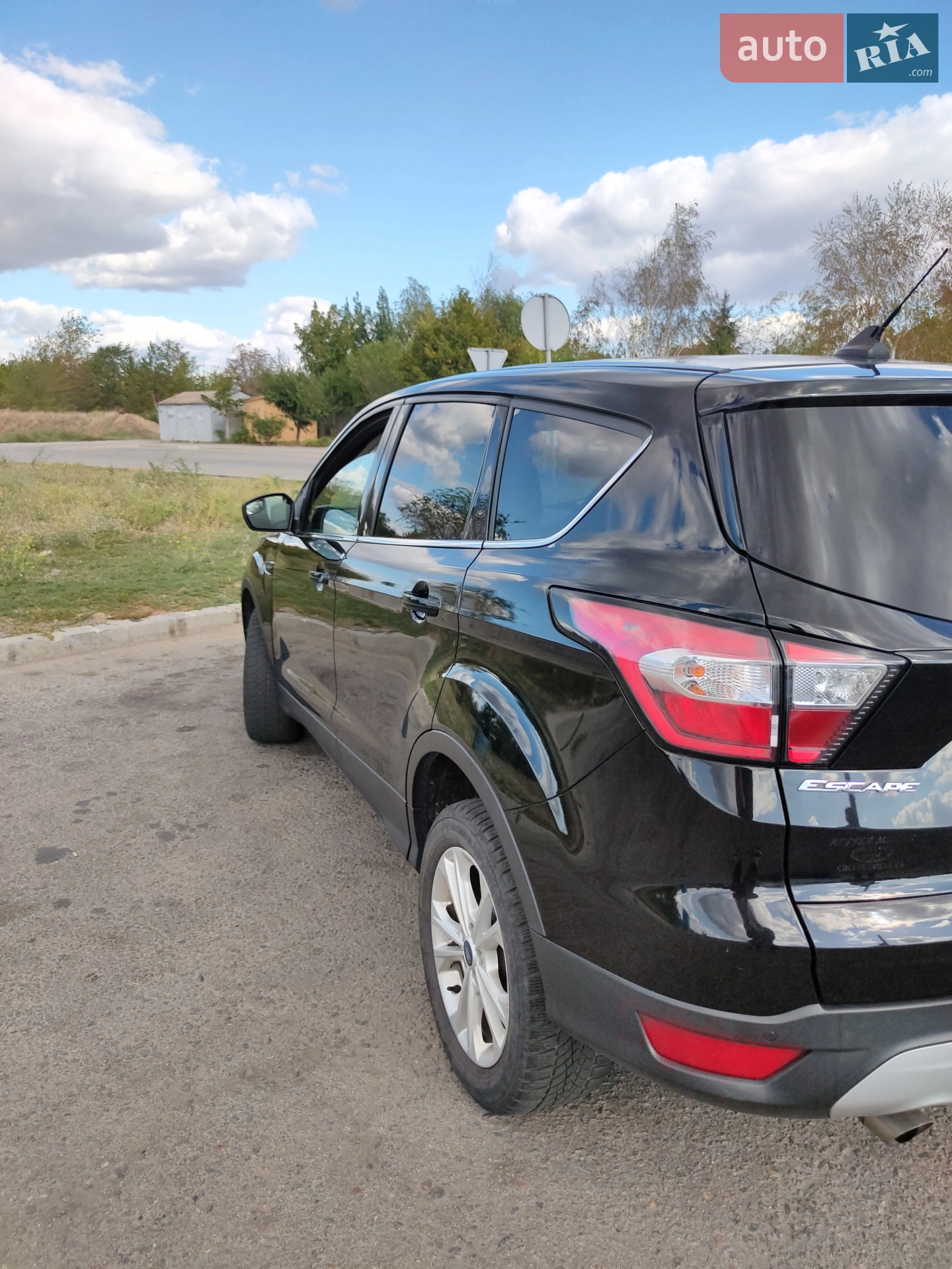2018 Ford Escape - фото 1