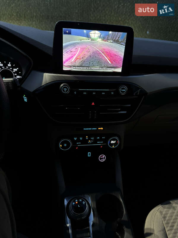 Позашляховик / Кросовер Ford Escape 2020 в Києві