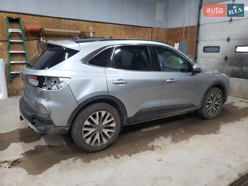 Позашляховик / Кросовер Ford Escape 2021 в Львові