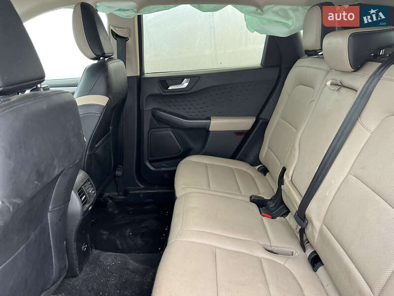 Внедорожник / Кроссовер Ford Escape 2020 в Львове