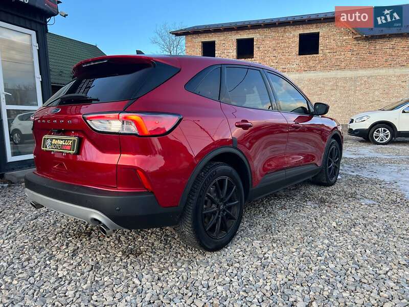 Позашляховик / Кросовер Ford Escape 2020 в Коломиї