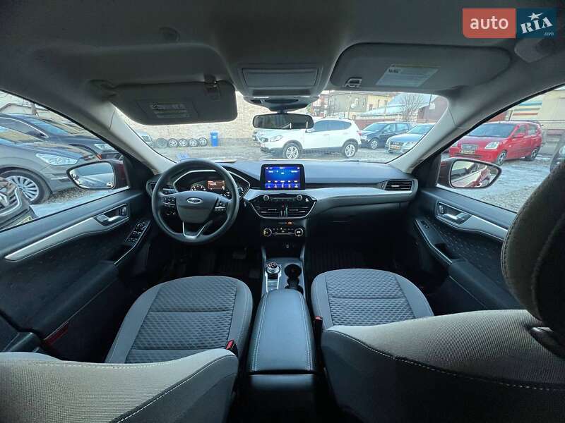 Позашляховик / Кросовер Ford Escape 2020 в Коломиї