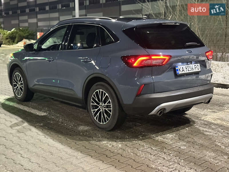 Внедорожник / Кроссовер Ford Escape 2023 в Киеве