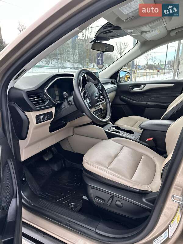 Внедорожник / Кроссовер Ford Escape 2021 в Львове фото 8 Внедорожник / Кроссовер Ford Escape 2021 в Львове
