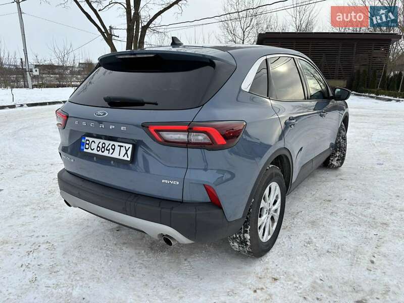 Внедорожник / Кроссовер Ford Escape 2023 в Золочеве