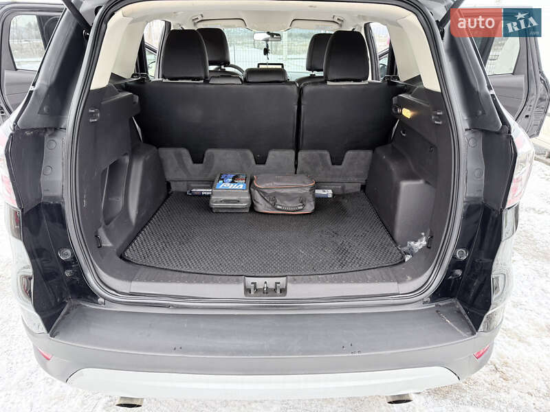 Позашляховик / Кросовер Ford Escape 2017 в Харкові