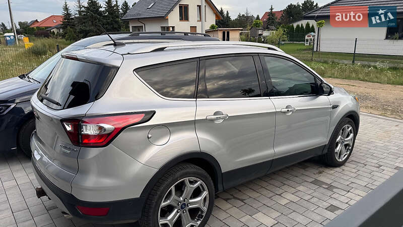 Внедорожник / Кроссовер Ford Escape 2018 в Львове фото 2 Внедорожник / Кроссовер Ford Escape 2018 в Львове