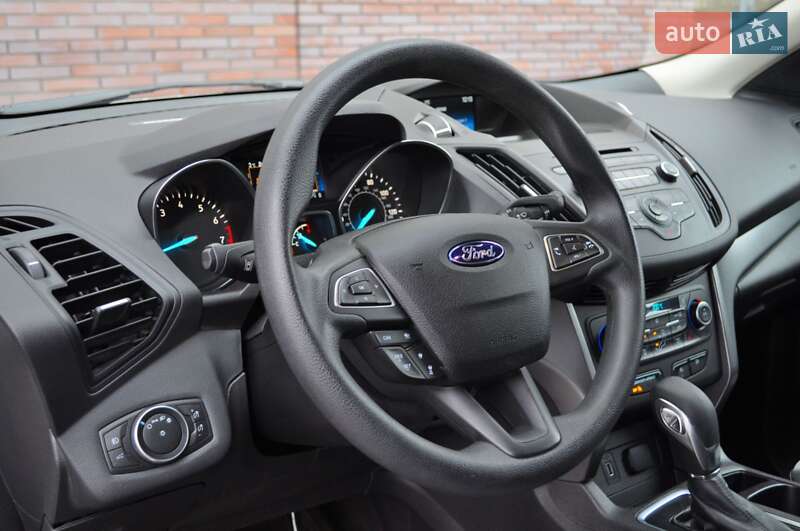Позашляховик / Кросовер Ford Escape 2018 в Києві
