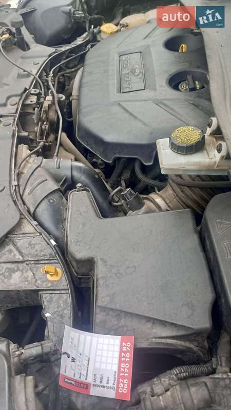 Внедорожник / Кроссовер Ford Escape 2015 в Измаиле