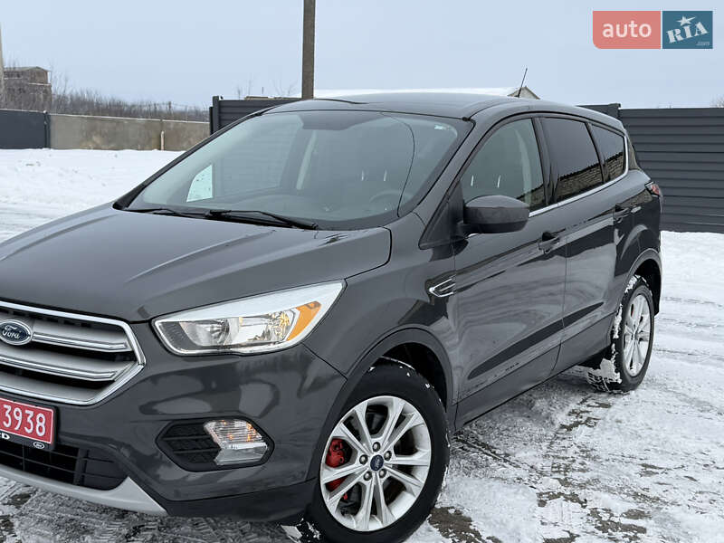 Внедорожник / Кроссовер Ford Escape 2018 в Дубно