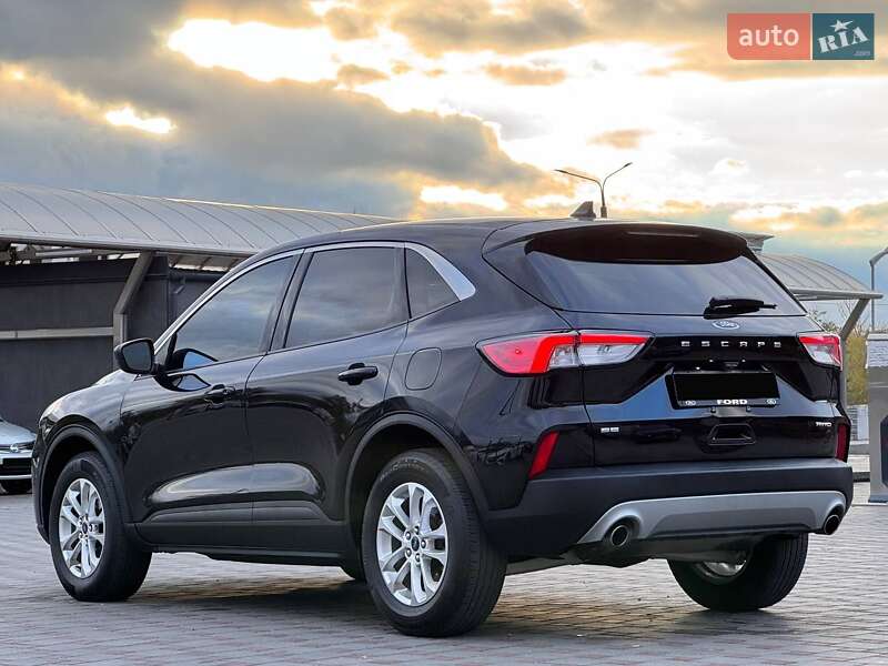 Внедорожник / Кроссовер Ford Escape 2022 в Запорожье
