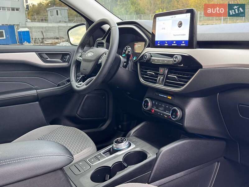 Внедорожник / Кроссовер Ford Escape 2022 в Запорожье