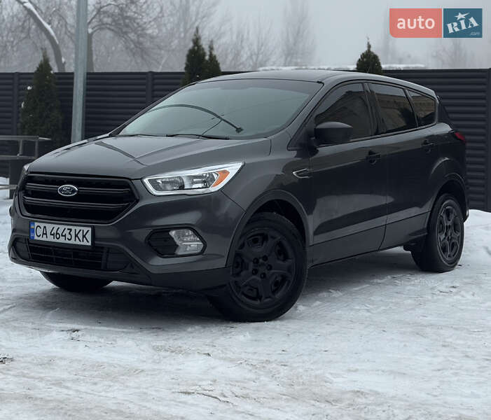 Позашляховик / Кросовер Ford Escape 2019 в Черкасах