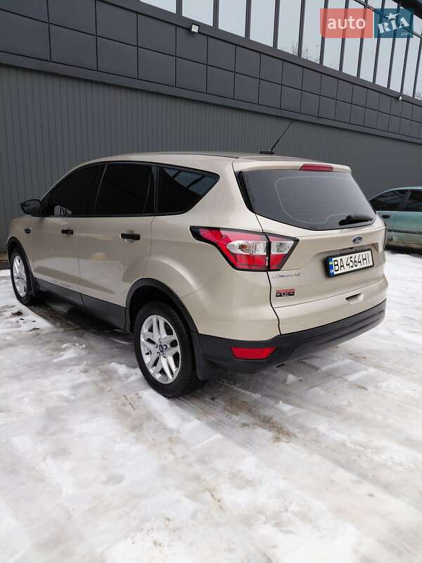 Позашляховик / Кросовер Ford Escape 2017 в Кропивницькому фото 3 Позашляховик / Кросовер Ford Escape 2017 в Кропивницькому