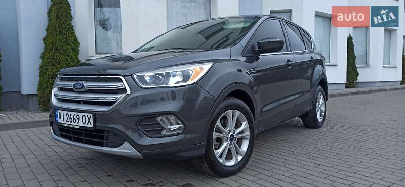 Внедорожник / Кроссовер Ford Escape 2019 в Житомире