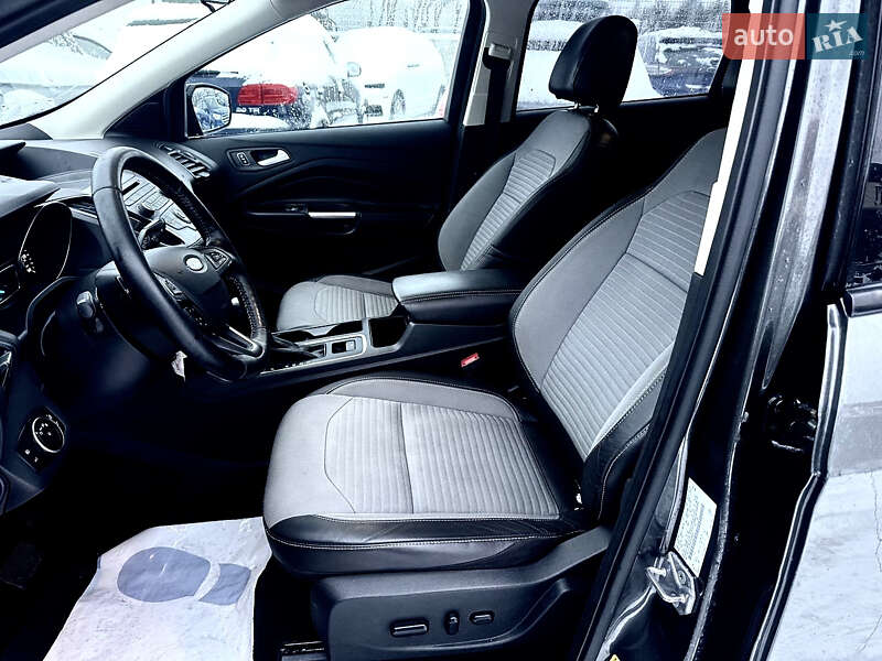Внедорожник / Кроссовер Ford Escape 2017 в Львове фото 11 Внедорожник / Кроссовер Ford Escape 2017 в Львове