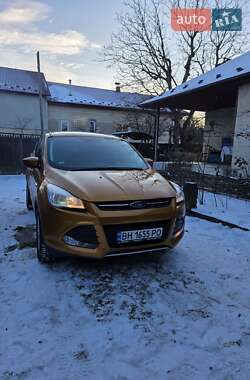 Внедорожник / Кроссовер Ford Escape 2015 в Долине