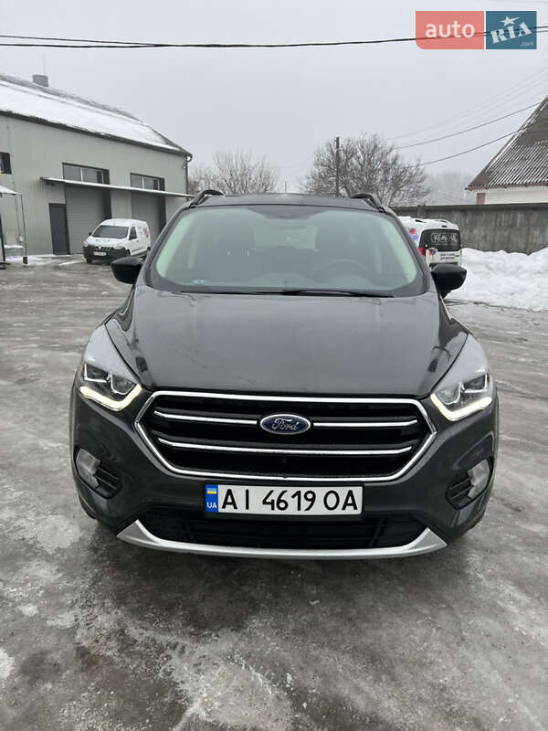 Внедорожник / Кроссовер Ford Escape 2018 в Белой Церкви