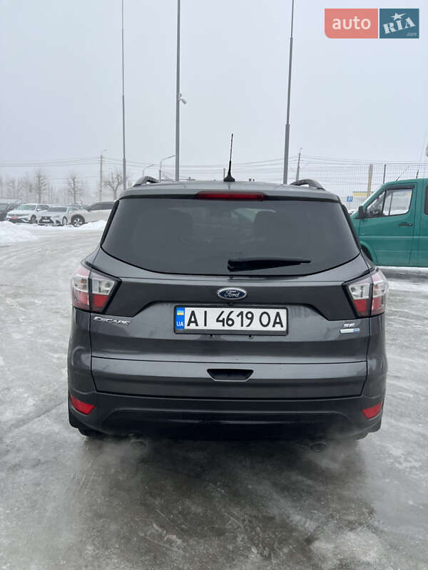 Внедорожник / Кроссовер Ford Escape 2018 в Белой Церкви